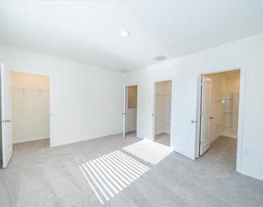 16642 Maude Drive - Photo Thumbnail 15