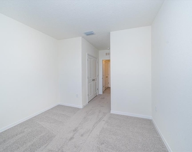 16642 Maude Drive - Photo Thumbnail 21