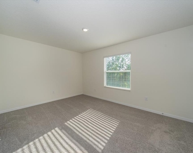 16642 Maude Drive - Photo Thumbnail 11