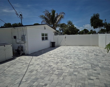 7709 W Hanna Avenue - Photo Thumbnail 22