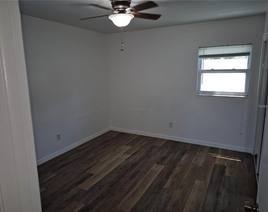 7709 W Hanna Avenue - Photo Thumbnail 14