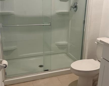 2305 Alee Lane - Photo Thumbnail 7