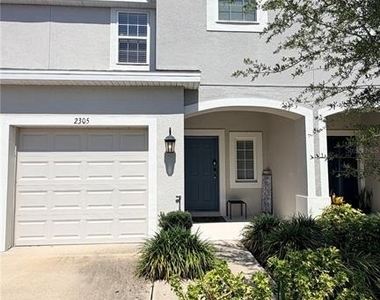2305 Alee Lane - Photo Thumbnail 4