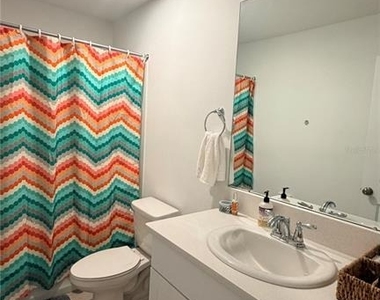 2305 Alee Lane - Photo Thumbnail 2