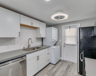 13496 W Rena Drive - Photo Thumbnail 3
