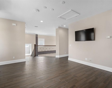 9462 Becker Court - Photo Thumbnail 37