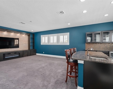 9462 Becker Court - Photo Thumbnail 40