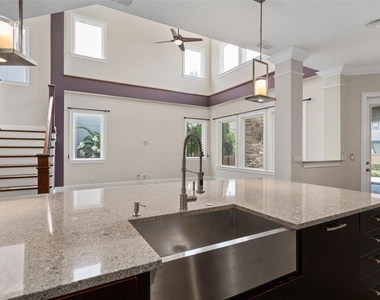 9462 Becker Court - Photo Thumbnail 17