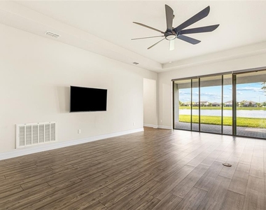 5517 Potenza Drive - Photo Thumbnail 15