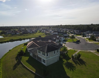 2141 Sherbrook Avenue - Photo Thumbnail 57