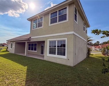 2141 Sherbrook Avenue - Photo Thumbnail 47