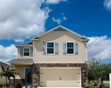 3882 Sagefield Drive - Photo Thumbnail 2