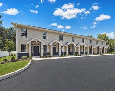 2540 Nw 2 Street - Photo Thumbnail 17