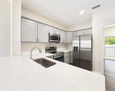 2540 Nw 2 Street - Photo Thumbnail 1