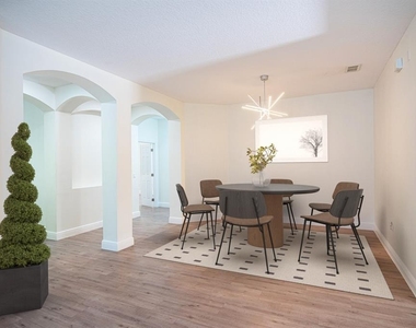 9516 Piccadilly Sky Way - Photo Thumbnail 10