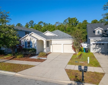 9516 Piccadilly Sky Way - Photo Thumbnail 2