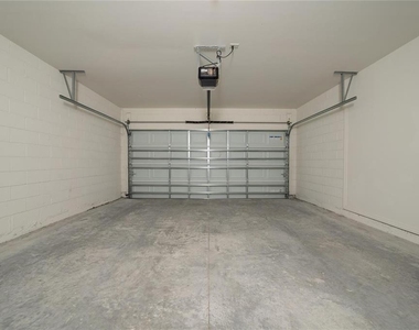 2667 Swooping Sparrow Drive - Photo Thumbnail 20