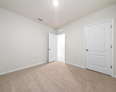 2667 Swooping Sparrow Drive - Photo Thumbnail 13