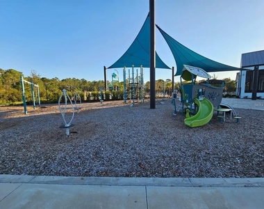 2667 Swooping Sparrow Drive - Photo Thumbnail 37