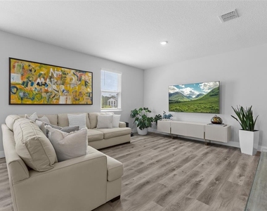 2205 Broadbrook Drive - Photo Thumbnail 13