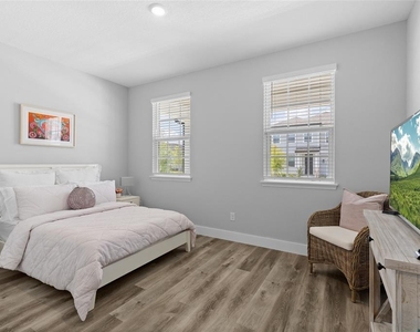 2205 Broadbrook Drive - Photo Thumbnail 19