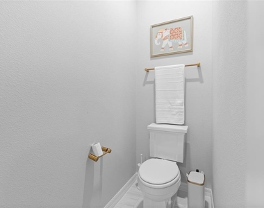 2205 Broadbrook Drive - Photo Thumbnail 26