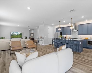 2205 Broadbrook Drive - Photo Thumbnail 12