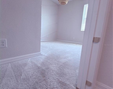 253 Luxmore Road - Photo Thumbnail 12