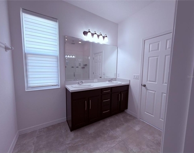 253 Luxmore Road - Photo Thumbnail 32