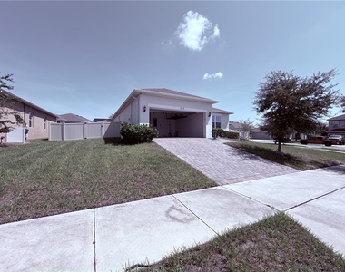 253 Luxmore Road - Photo Thumbnail 2