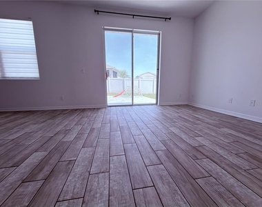 253 Luxmore Road - Photo Thumbnail 29