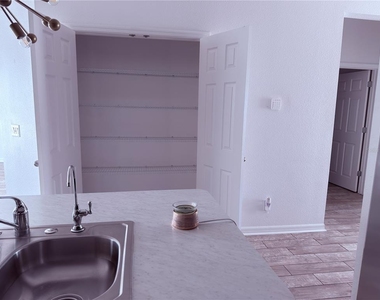 253 Luxmore Road - Photo Thumbnail 25