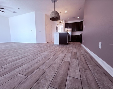 253 Luxmore Road - Photo Thumbnail 27