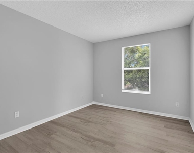 12928 Lexington Summit Street - Photo Thumbnail 39