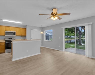 12928 Lexington Summit Street - Photo Thumbnail 25