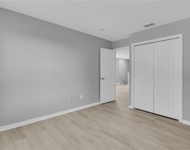 12928 Lexington Summit Street - Photo Thumbnail 38