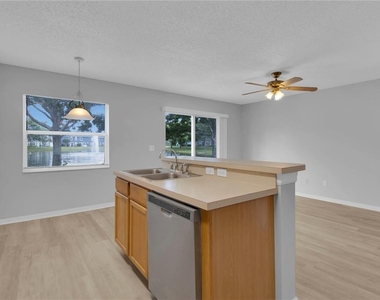 12928 Lexington Summit Street - Photo Thumbnail 24