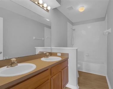 12928 Lexington Summit Street - Photo Thumbnail 35