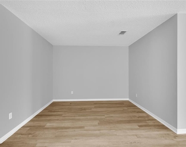 12928 Lexington Summit Street - Photo Thumbnail 18