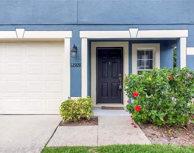 12928 Lexington Summit Street - Photo Thumbnail 3