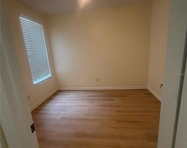 2525 San Tecla Street - Photo Thumbnail 8