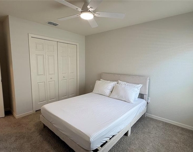 3139 Laurel Oak Lane - Photo Thumbnail 10