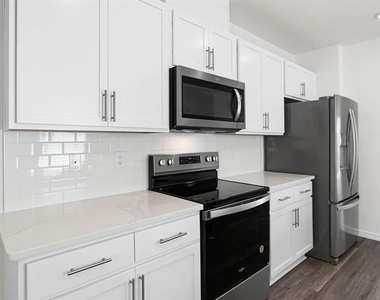 1628 Hummingbird Road - Photo Thumbnail 6