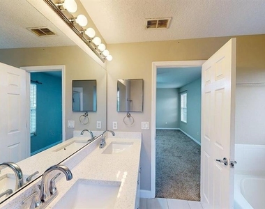 14796 Tullamore Loop - Photo Thumbnail 46