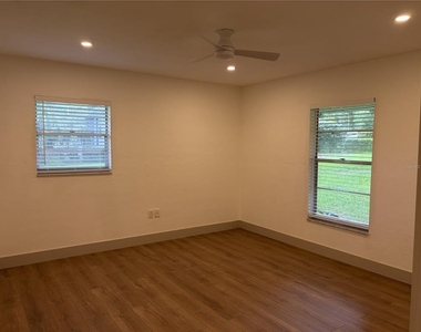 8985 Sw 196th Terrace Road - Photo Thumbnail 17