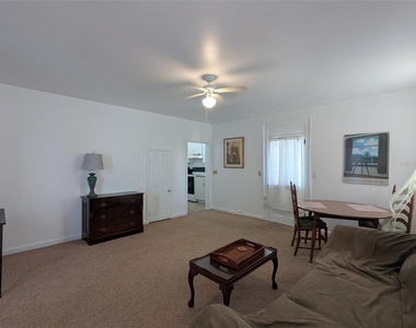 6635 Se 221st Street - Photo Thumbnail 5