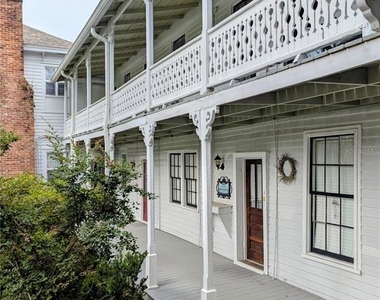 6635 Se 221st Street - Photo Thumbnail 1