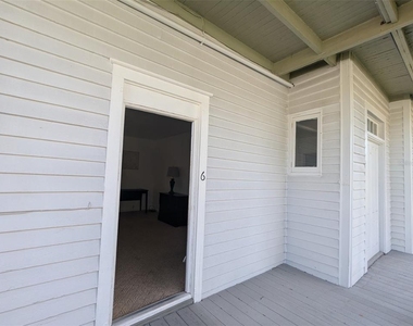 6635 Se 221st Street - Photo Thumbnail 18