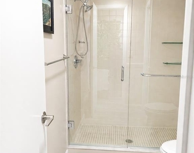1137 Maple Creek Court - Photo Thumbnail 7