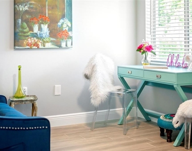 2100 Como Street - Photo Thumbnail 30